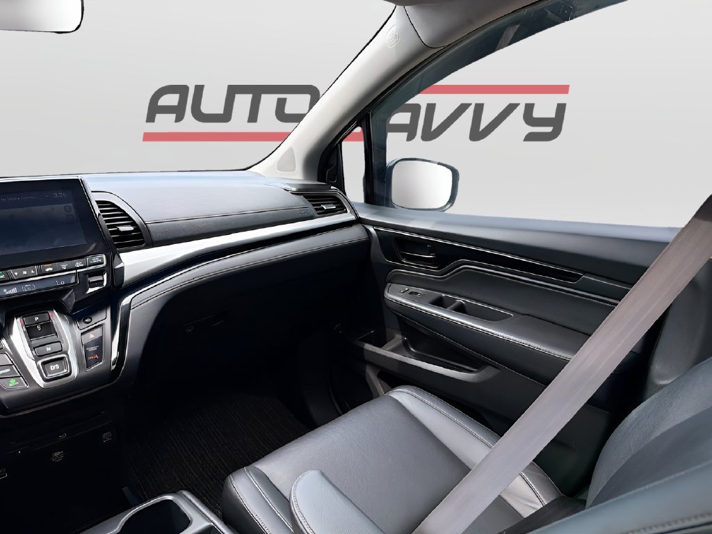 Used 2023 Honda Odyssey Touring image 24