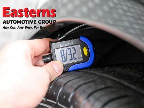 Used 2023 Nissan Ariya FWD image 27