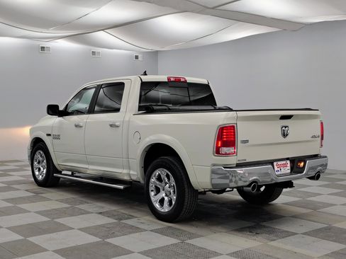 Used 2018 RAM 1500 Laramie w/ Convenience Group image 7