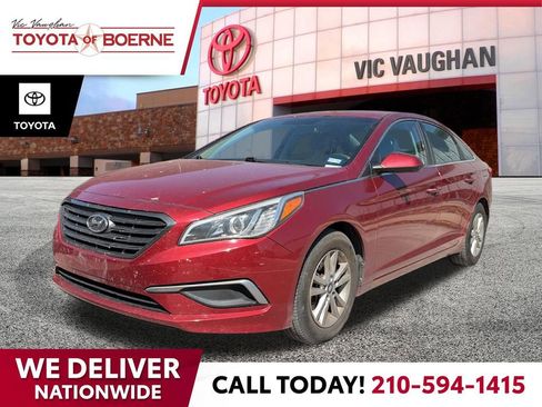 Used 2016 Hyundai Sonata SE image 1