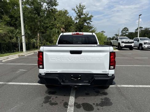 Used 2025 Chevrolet Colorado Trail Boss AWD/4WD image 4