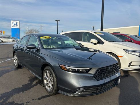 Certified 2024 Honda Accord EX image 25