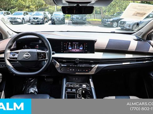 Used 2025 Nissan Murano Platinum w/ Cargo Package AWD/4WD image 22