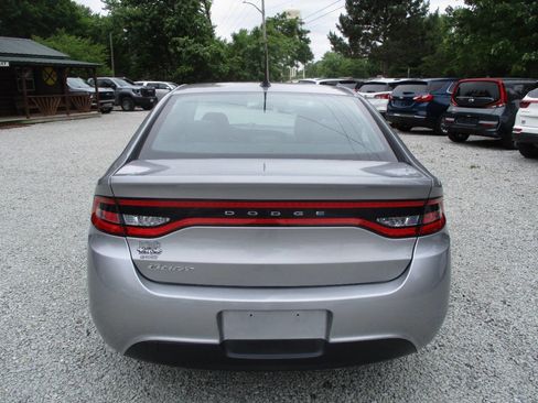 Used 2015 Dodge Dart SE w/ Convenience Group FWD image 4