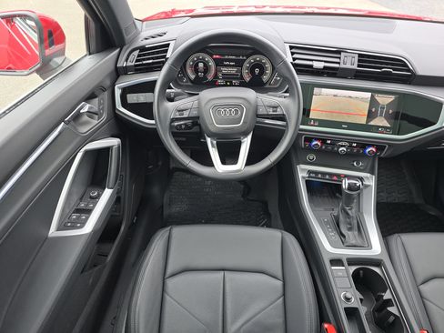 Certified 2023 Audi Q3 2.0T Premium Plus image 19