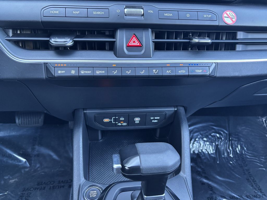 Used 2026 Kia K4 FWD image 17