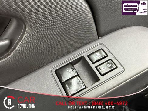 Used 2023 Nissan Frontier S image 38