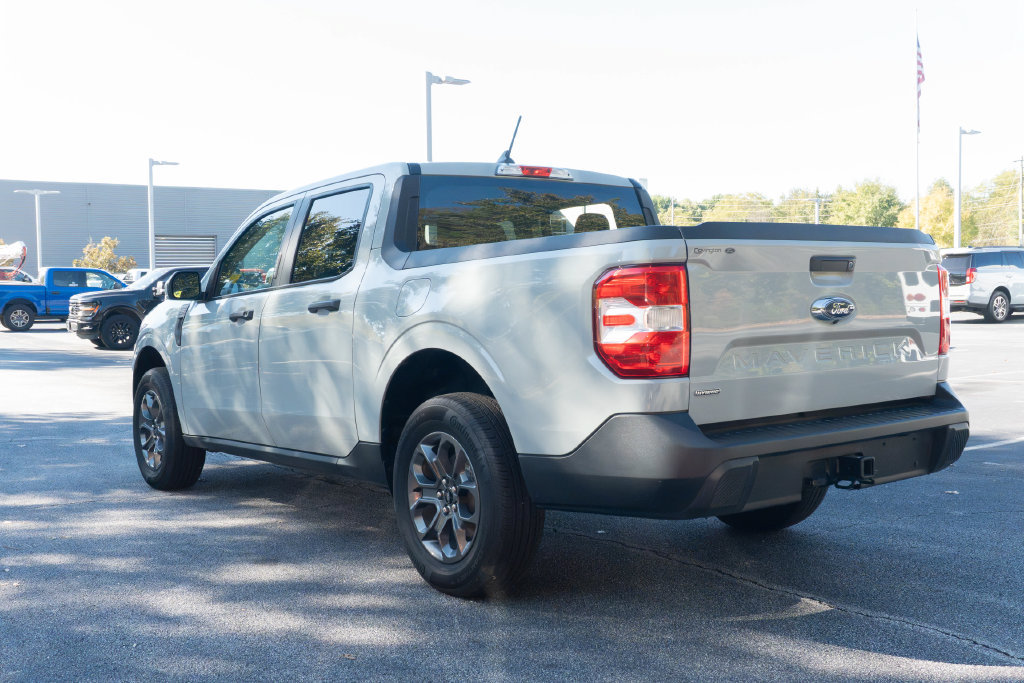 Used 2023 Ford Maverick XLT w/ XLT Luxury Package FWD image 8