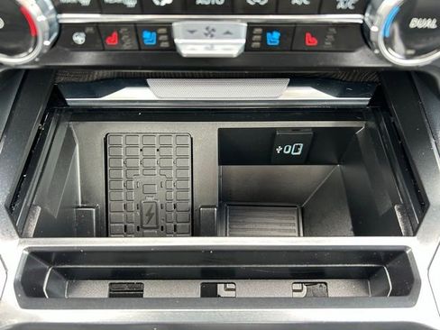 Used 2025 Ford F450 Platinum AWD/4WD image 24