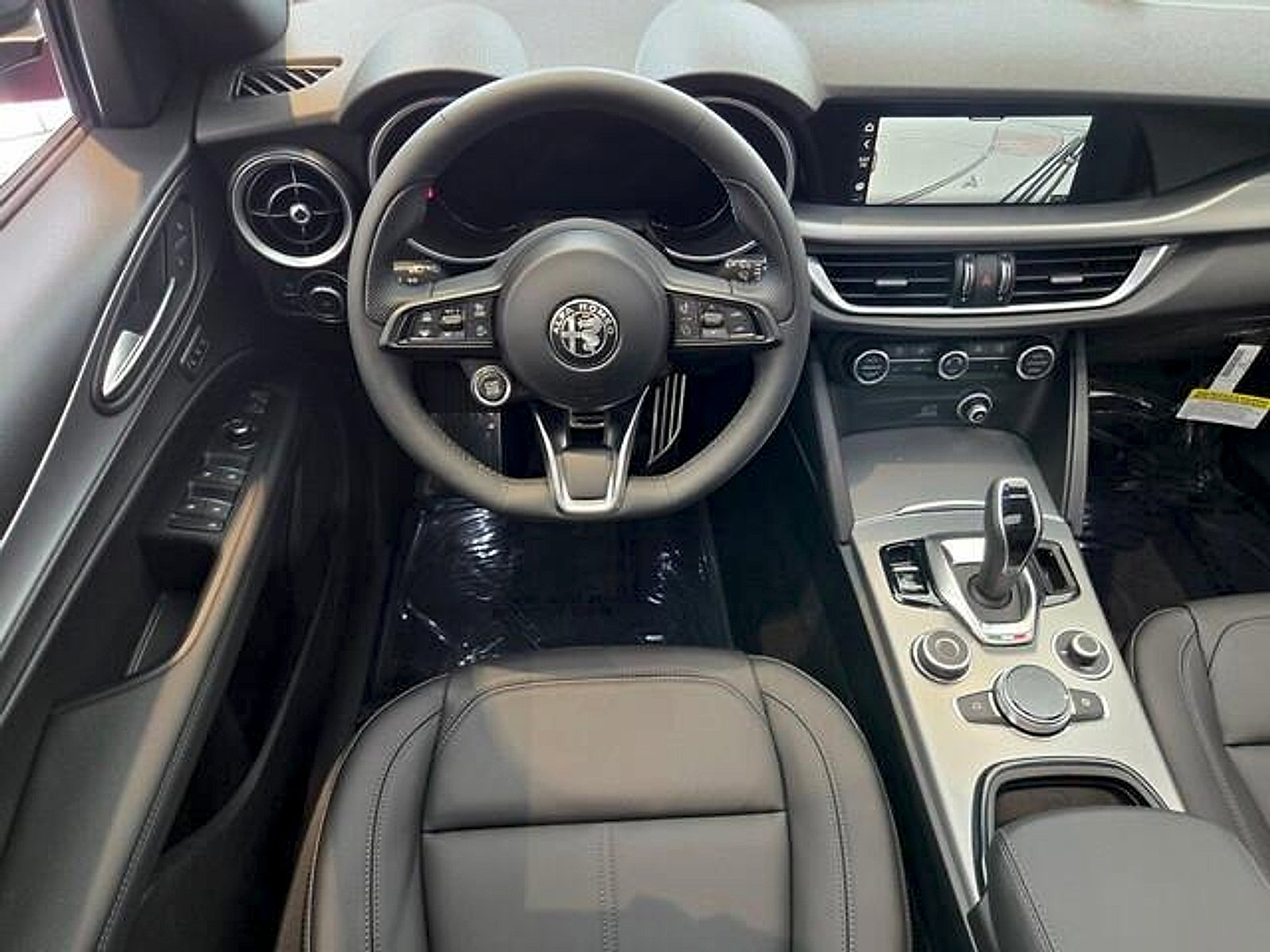 New 2026 Alfa Romeo Stelvio Sprint w/ Convenience Package AWD/4WD image 7