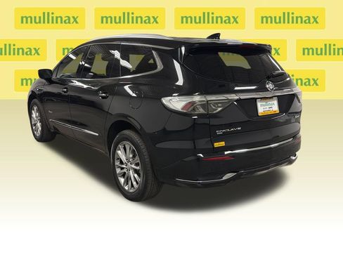 Used 2023 Buick Enclave Avenir w/ Avenir Technology Package AWD/4WD image 14