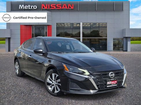 Certified 2024 Nissan Altima 2.5 S image 1