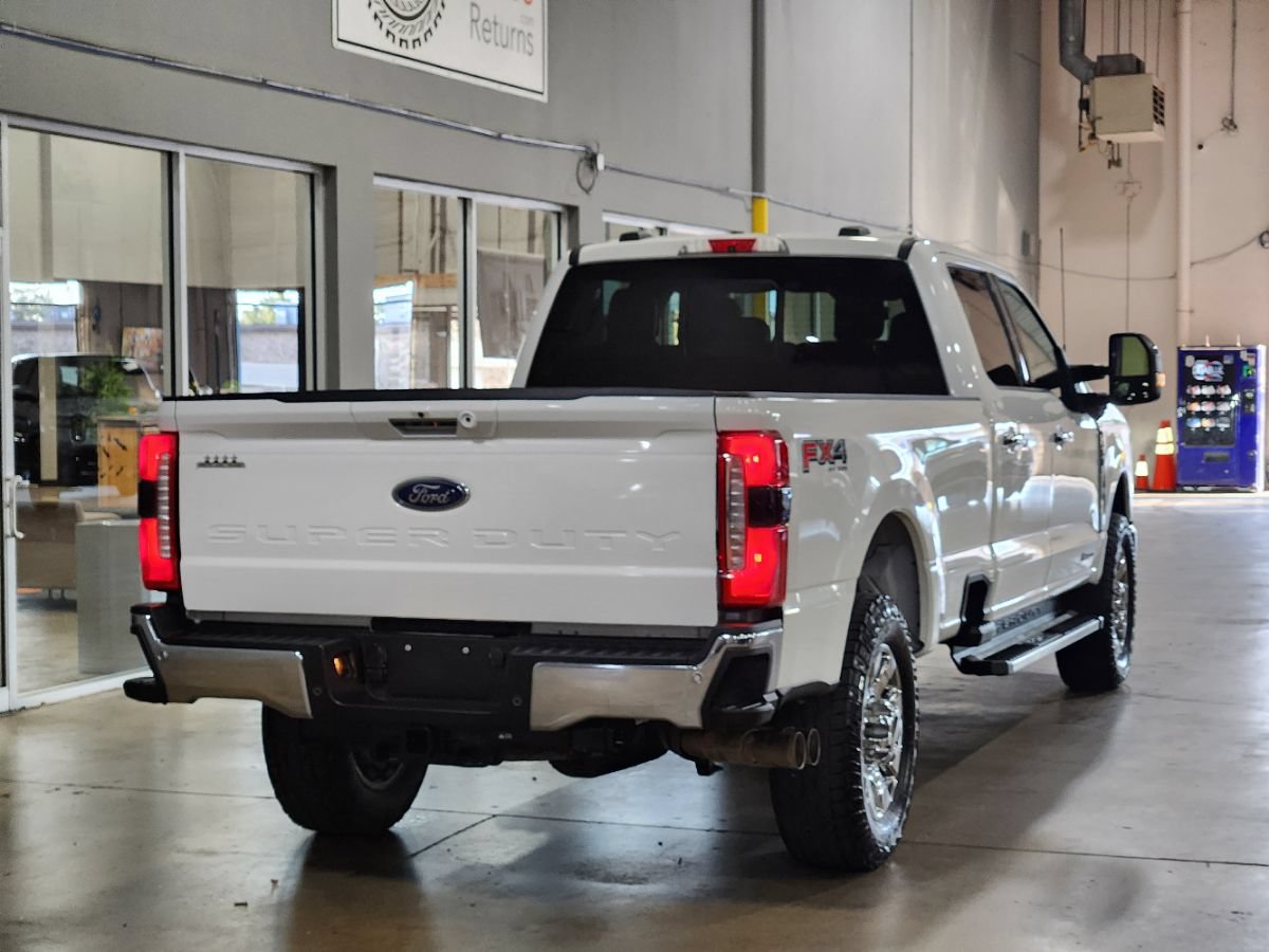 Used 2023 Ford F350 Lariat w/ Tow Technology Package AWD/4WD image 5