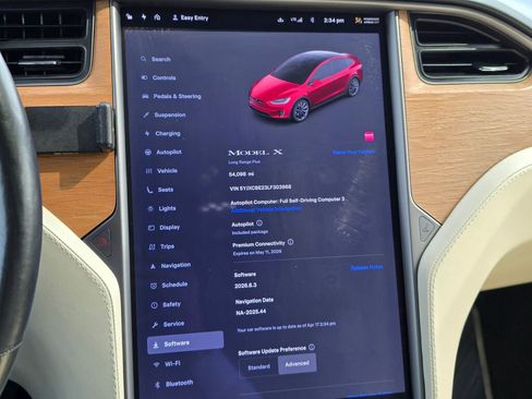 Used 2020 Tesla Model X Long Range image 29