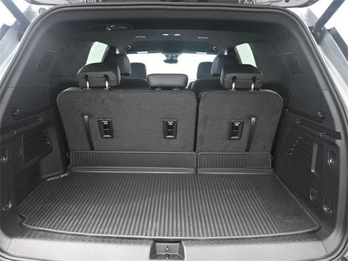 New 2026 Chevrolet Traverse Z71 w/ Driver Confidence Package image 35