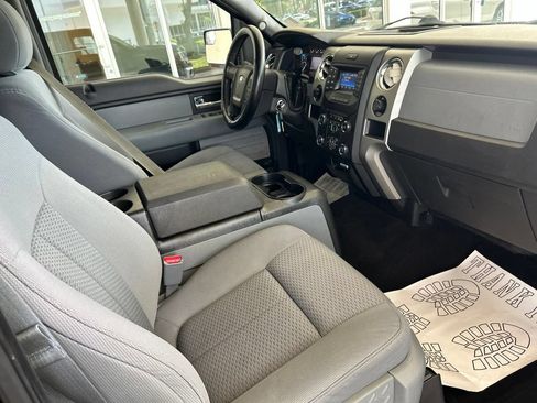 Used 2013 Ford F150 XLT w/ XLT Chrome Pkg RWD image 27