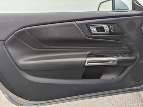 Used 2024 Ford Mustang Premium image 12