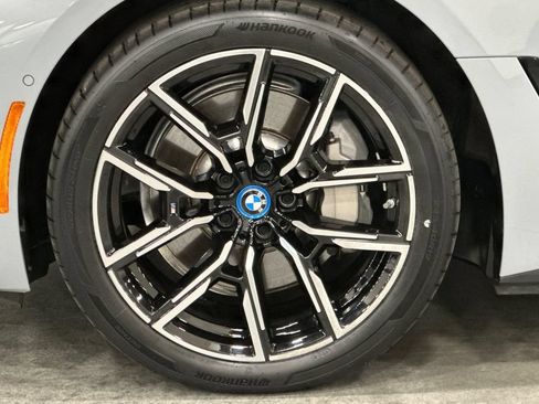 Used 2024 BMW i4 eDrive40 w/ M Sport Package RWD image 32