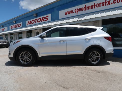 Used 2018 Hyundai Santa Fe Sport w/ 2.4L Tech Package 04 FWD image 3