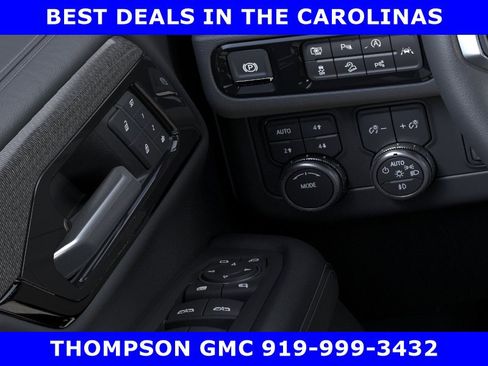 New 2026 GMC Yukon XL Elevation AWD/4WD image 22