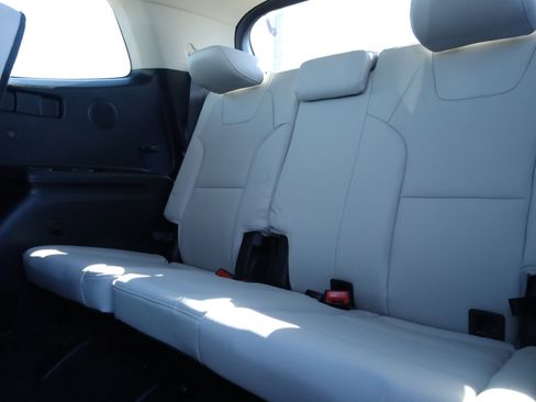 Used 2023 Kia Telluride SX image 20