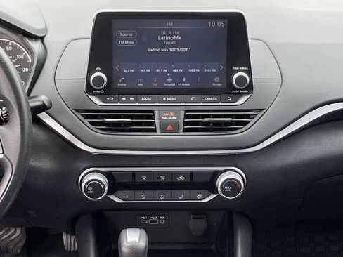 Used 2021 Nissan Altima 2.5 SV FWD image 16