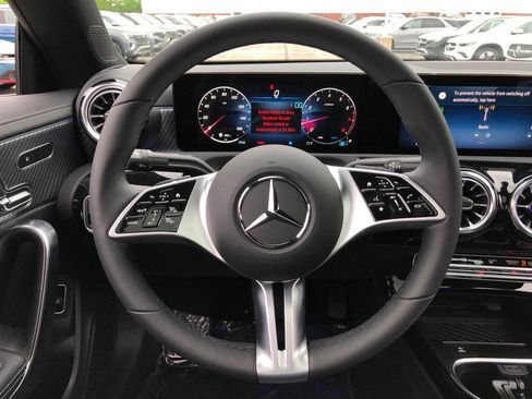 New 2025 Mercedes-Benz CLA 250 4MATIC image 18