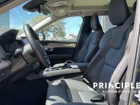 Certified 2025 Volvo XC90 B5 Plus image 26