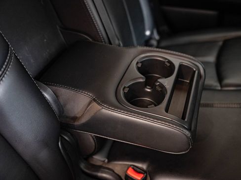 Used 2018 Nissan Pathfinder SL FWD image 42