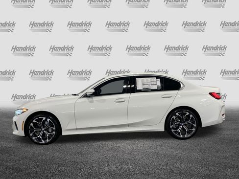 Used 2025 BMW 330i Sedan w/ Convenience Package image 5