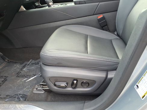 Certified 2023 Lexus RX 350 Premium w/ Accessory Package AWD/4WD image 20