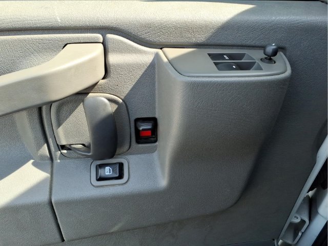 Used 2021 Chevrolet Express 2500 w/ Driver Convenience Package RWD image 11