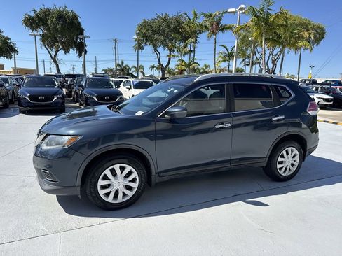 Used 2016 Nissan Rogue S w/ Appearance Package FWD image 10