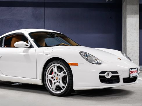 Used 2008 Porsche Cayman S RWD image 35