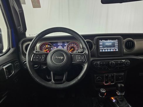 Used 2018 Jeep Wrangler Unlimited Sport S image 6