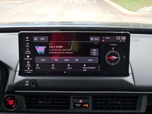New 2026 Honda Pilot Sport image 17