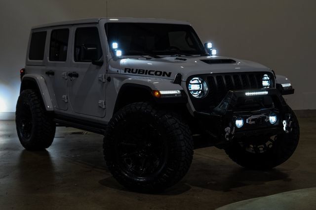 Used 2022 Jeep Wrangler Unlimited Rubicon w/ Trailer Tow Package AWD/4WD image 7