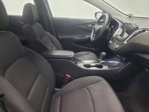 Used 2020 Chevrolet Malibu LT image 21