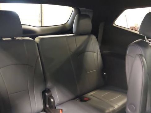 Used 2024 Buick Enclave Premium AWD/4WD image 33