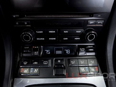 Used 2017 Porsche 911 Targa 4S image 46