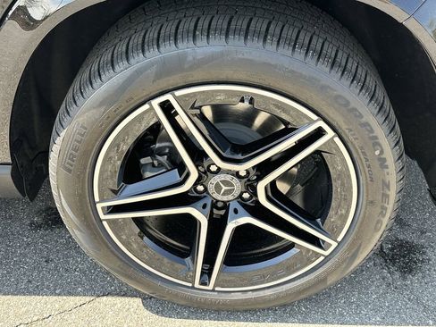 New 2026 Mercedes-Benz GLS 450 4MATIC image 24