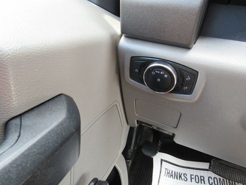 Used 2019 Ford F250 XL RWD image 31