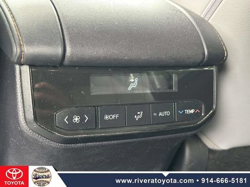 Used 2023 Toyota Highlander Bronze Edition AWD/4WD image 20