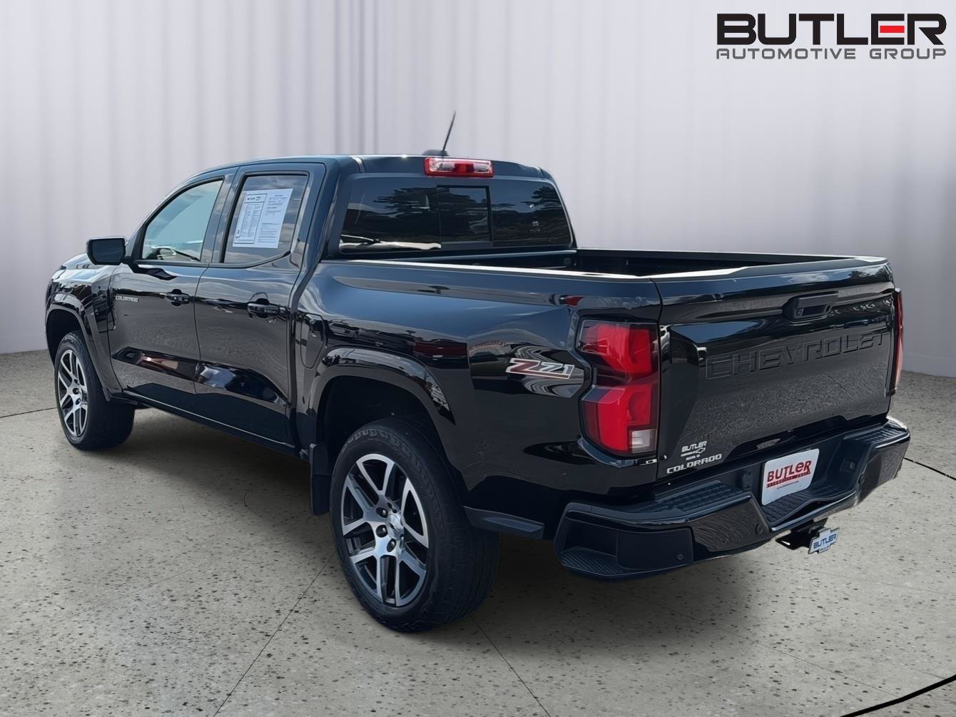 Certified 2024 Chevrolet Colorado Z71 w/ Z71 Convenience Package 2 AWD/4WD image 4