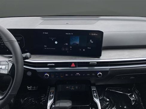 New 2026 Kia Sorento SX image 9