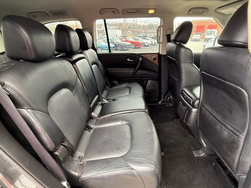 Used 2024 Nissan Armada SL AWD/4WD image 15