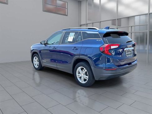 Used 2022 GMC Terrain SLE w/ Driver Convenience Package AWD/4WD image 7
