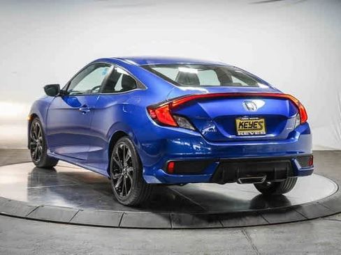 Used 2020 Honda Civic Sport image 2