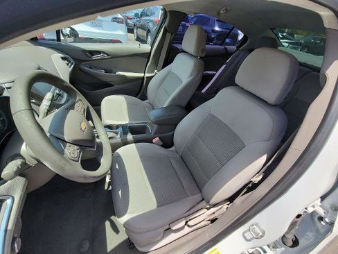 Used 2016 Chevrolet Cruze LT FWD image 17