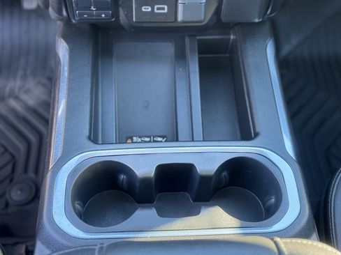 Used 2021 Chevrolet Silverado 3500 LTZ w/ LTZ Premium Package image 17